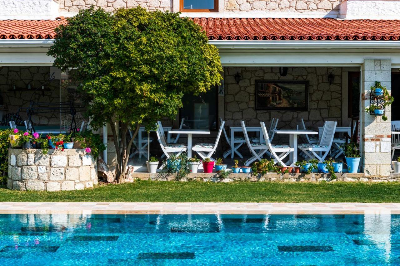 Alacati Koclu Konagi Hotel Exterior photo